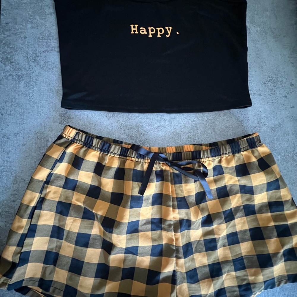 SHEIN Black and Yellow Plaid Pajama Set